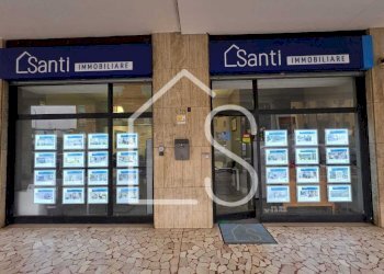 1.jpeg - Commercial Premises Casalecchio di Reno - photo 1