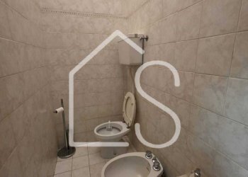 5.jpeg - Commercial Premises Casalecchio di Reno - photo 5