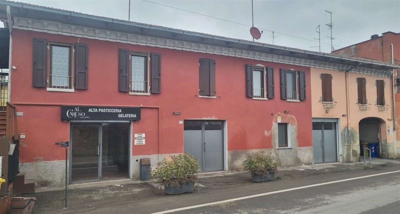 20260203_162457.jpg - Commercial Premises strada cava in vigatto 222, Parma - photo 3