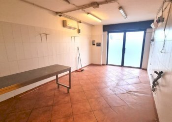 20260203_162728.jpg - Commercial Premises strada cava in vigatto 222, Parma - photo 6