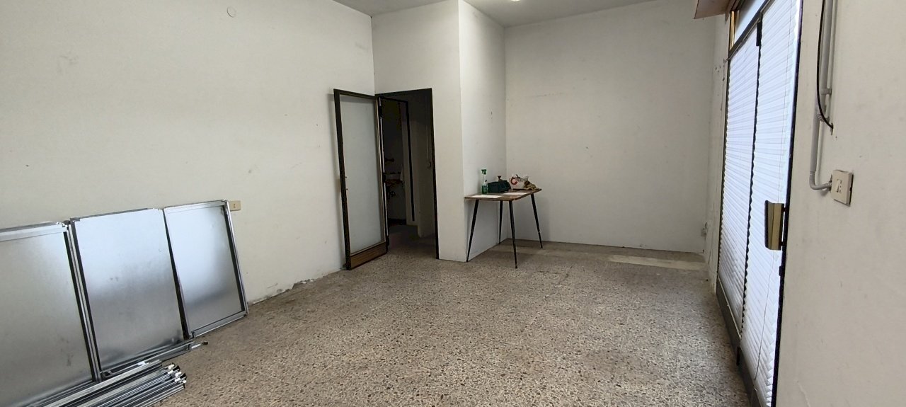 IMG_20260129_095523 - Copia.jpg - Laboratorio Via Ennio Carando, Modena - foto 1