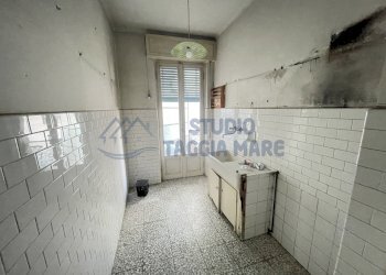 IMG_7041.JPG - Bilocale Via Miramare, Taggia - foto 2