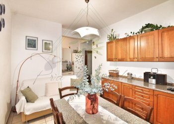 IMG_E8721 (Copy).jpg - Trilocale Via Torre del Menegotto 49, Rapallo - foto 7