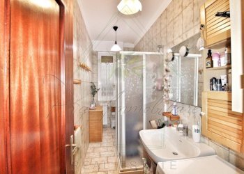 IMG_E8728 (Copy).jpg - Trilocale Via Torre del Menegotto 49, Rapallo - foto 18