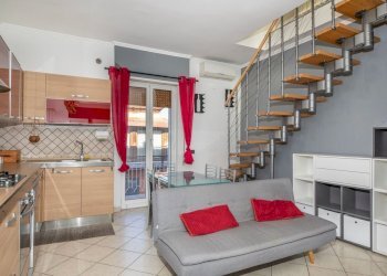 765673160.jpg - Attico Via Itala 52, Roma (zona Borghesiana) - foto 1