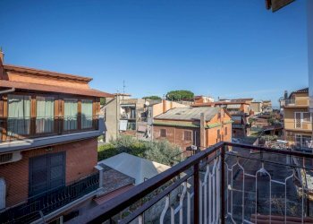 765673117.jpg - Attico Via Itala 52, Roma (zona Borghesiana) - foto 17