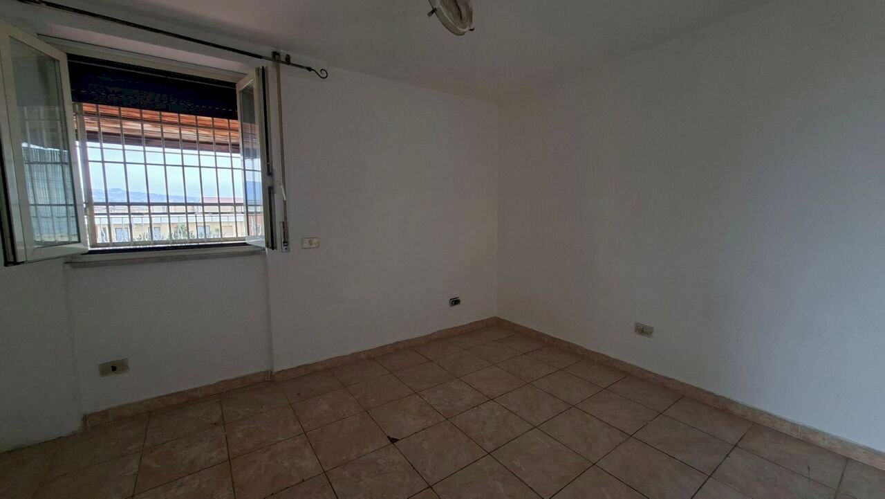 766053377.jpg - Attic Via Casilina 1799, Roma - photo 2