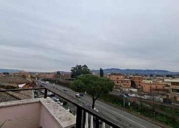 766053399.jpg - Attic Via Casilina 1799, Roma - photo 12