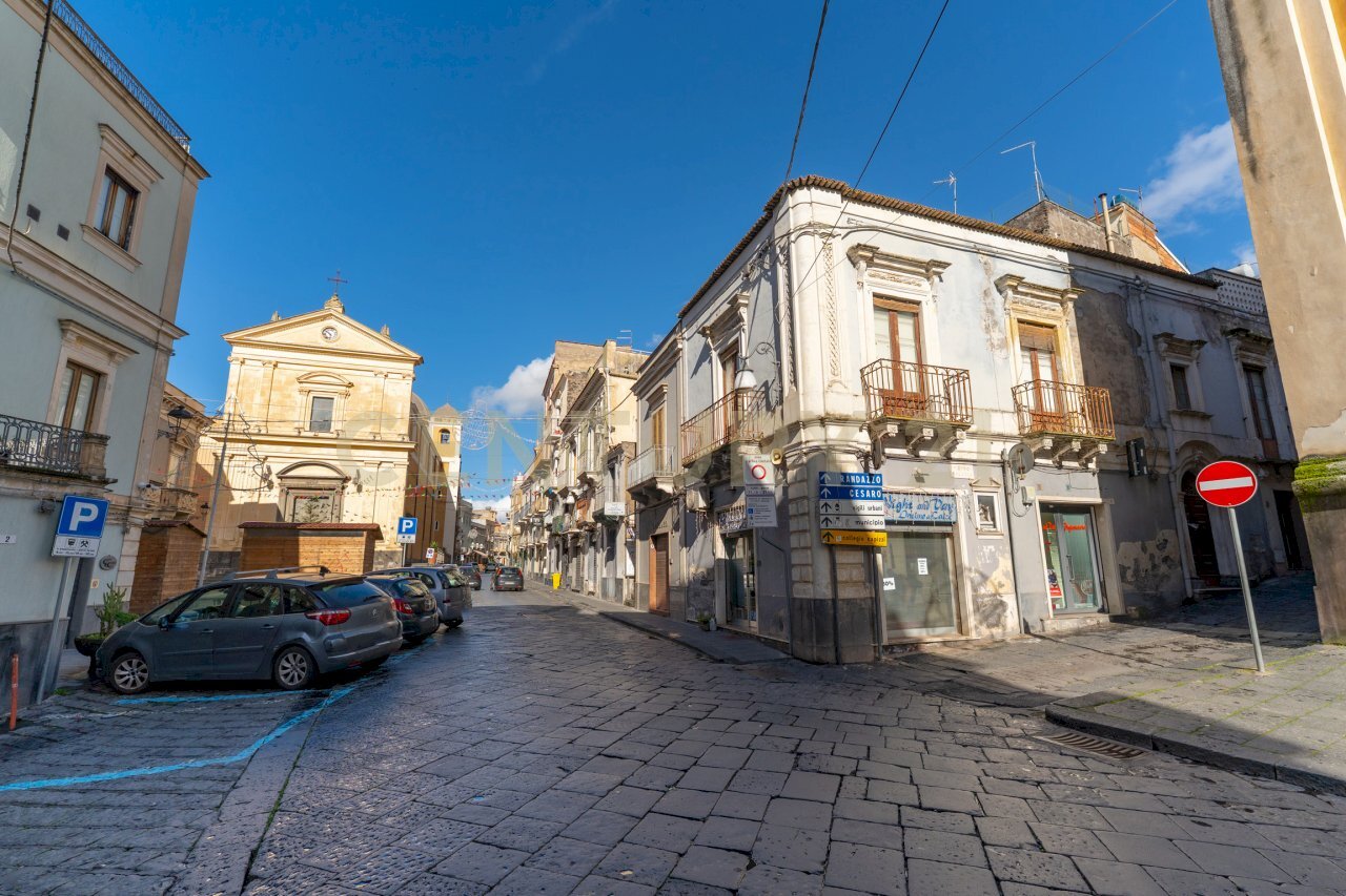 Bottega Adrano (2).jpg - Not Food Via Pietro Calanna 7, Bronte - photo 1