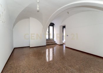 Bottega Adrano (24).jpg - Non Alimentare Via Pietro Calanna 7, Bronte - foto 18