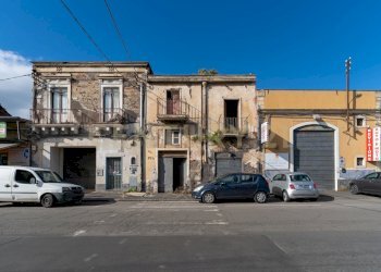 Rudere Zia Lisa (2).jpg - Villa Via Zia Lisa 252, Catania - foto 2