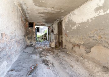 Rudere Zia Lisa (5).jpg - Villa Via Zia Lisa 252, Catania - foto 5