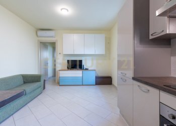 soggiorno - Monolocale Via Giuseppe Ungaretti 299, Lucca - foto 11