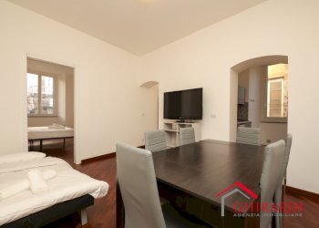 2.1 SALA.jpg - Appartamento VIA ANDREA DORIA 8, Genova (zona San Teodoro) - foto 4