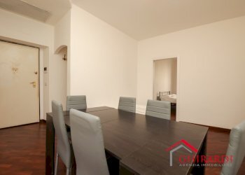 2.2 SALA.jpg - Appartamento VIA ANDREA DORIA 8, Genova (zona San Teodoro) - foto 5