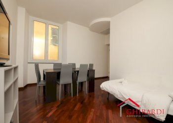 2.4 SALA.jpg - Appartamento VIA ANDREA DORIA 8, Genova (zona San Teodoro) - foto 7