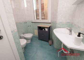 6.0 BAGNO.jpg - Appartamento VIA ANDREA DORIA 8, Genova (zona San Teodoro) - foto 20