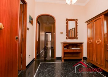 1.1 INGRESSO.jpg - Appartamento SALITA CATALDI 20B, Genova (zona Sestri Ponente) - foto 3