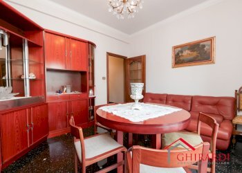 2.1 SALA.jpg - Appartamento SALITA CATALDI 20B, Genova (zona Sestri Ponente) - foto 5