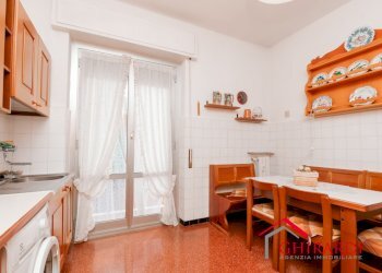 3.1 CUCINA.jpg - Appartamento SALITA CATALDI 20B, Genova (zona Sestri Ponente) - foto 9