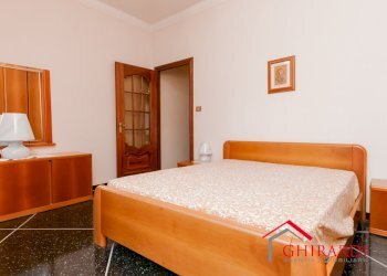 4.0 CAMERA 1.jpg - Appartamento SALITA CATALDI 20B, Genova (zona Sestri Ponente) - foto 12