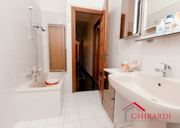 7.1 BAGNO.jpg - Appartamento SALITA CATALDI 20B, Genova (zona Sestri Ponente) - foto 23