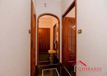 9.3 CORRIDOIO.jpg - Appartamento SALITA CATALDI 20B, Genova (zona Sestri Ponente) - foto 28
