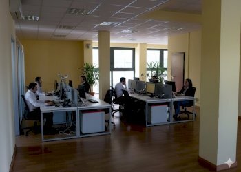 Gemini_Generated_Image_t7b47it7b47it7b4.png - Commercial Premises La Spezia - photo 3