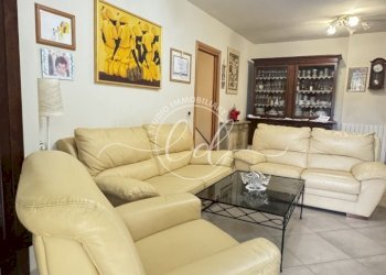 IMG_3511.JPG - Four-room apartment Camaiore - photo 9