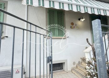 IMG_3502.JPG - Quadrilocale Camaiore - foto 19