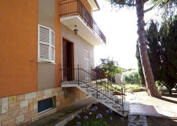 esterno - Villa Corinaldo - photo 11