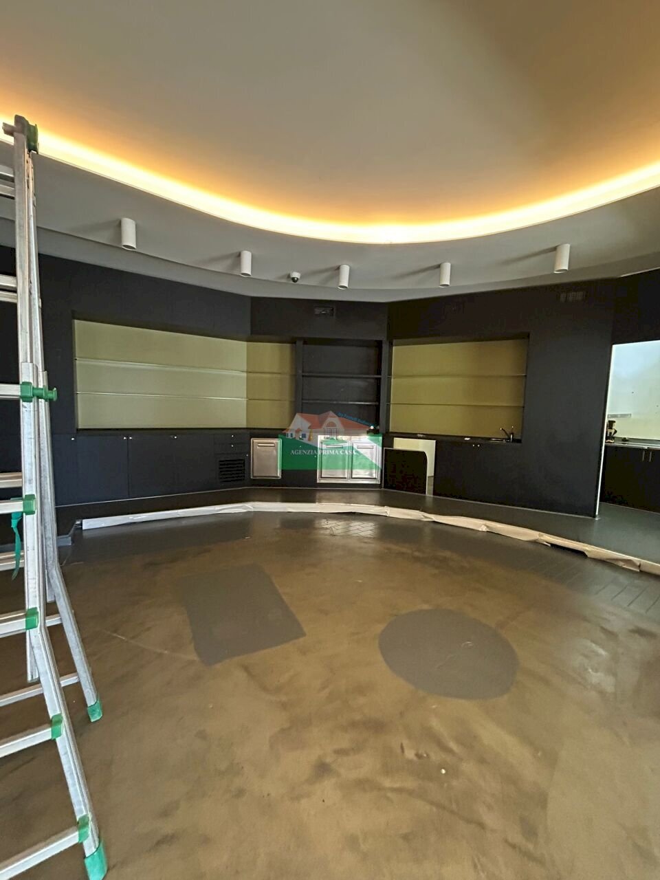 PHOTO-2025-08-27-11-02-20 9.jpg - Commercial Premises VIA MISSIROLI, Ravenna - photo 3