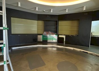 PHOTO-2025-08-27-11-02-20 9.jpg - Locale Commerciale VIA MISSIROLI, Ravenna - foto 3