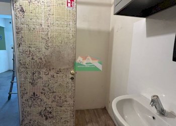 PHOTO-2025-08-27-11-02-19.jpg - Locale Commerciale VIA MISSIROLI, Ravenna - foto 4