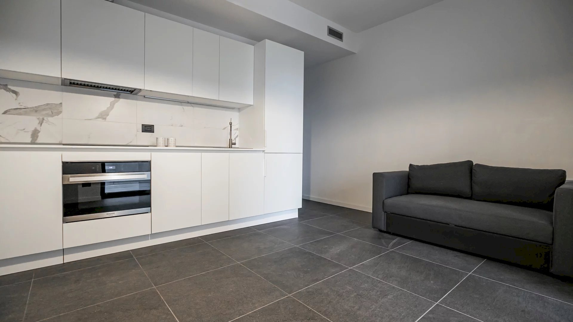 Two-room apartment Via Pier Paolo Pasolini, Milano - photo 1