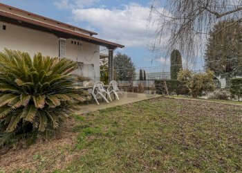 Casa indipendente Via Torino, 80 
 Cavaglià, Cavaglià - foto 4