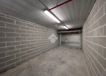 Box Piazzale della stazione, Sestri Levante - photo 11