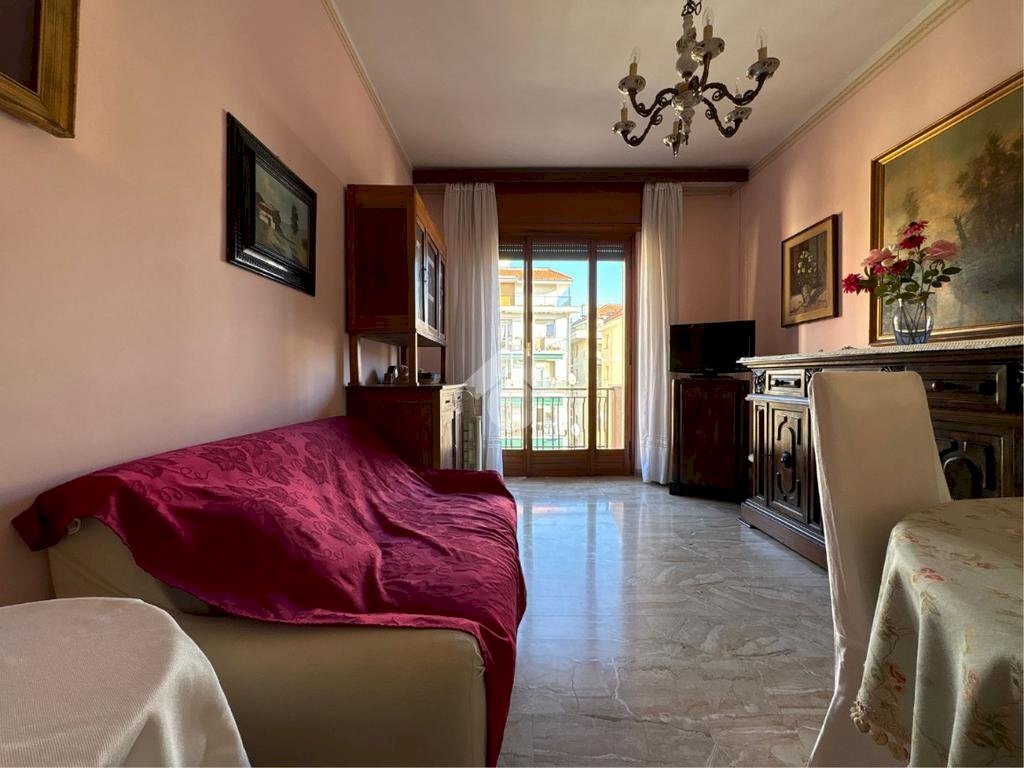 Trilocale Traversa Corso Valparaiso, Chiavari - foto 3