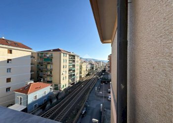 Trilocale Traversa Corso Valparaiso, Chiavari - foto 13