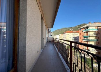 Trilocale Traversa Corso Valparaiso, Chiavari - foto 14