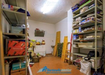 Trilocale Genova (zona Quarto) - foto 26