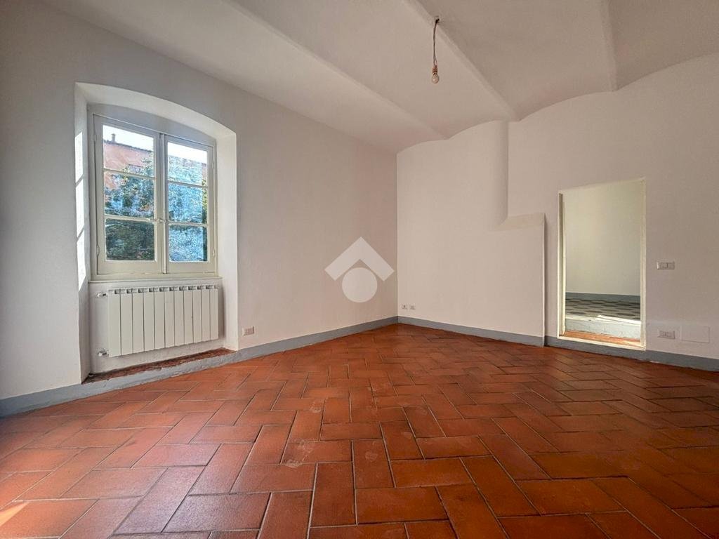 Appartamento Vicolo Bonicella, Sarzana - foto 2