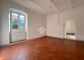 Appartamento Vicolo Bonicella, Sarzana - foto 2