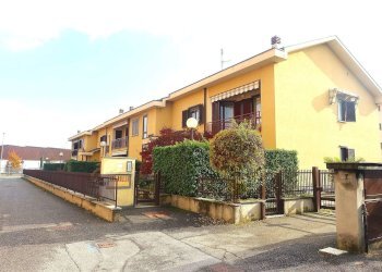 Quadrilocale Via Volta 53, Settimo Torinese - foto 2