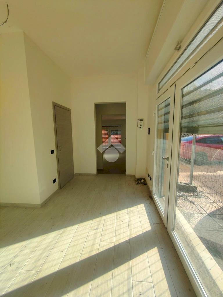 Stable - Palace Via Roma, Calderara di Reno - photo 1