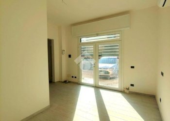 Stabile - Palazzo Via Roma, Calderara di Reno - foto 2