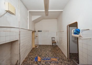 Locale Commerciale Carignano - foto 9