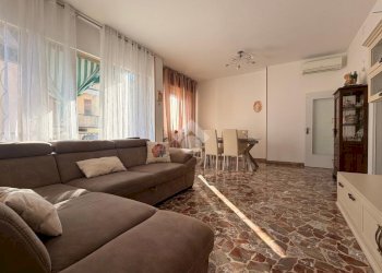 Quadrilocale Via achille grandi, Budrio - foto 1