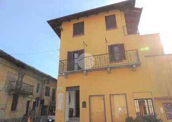 Bilocale Piazza Vittorio Emanuele II, Leini - foto 1