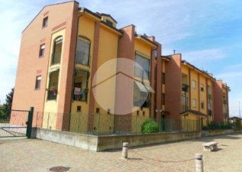 Quadrilocale Via Lombardore, Leini - foto 1